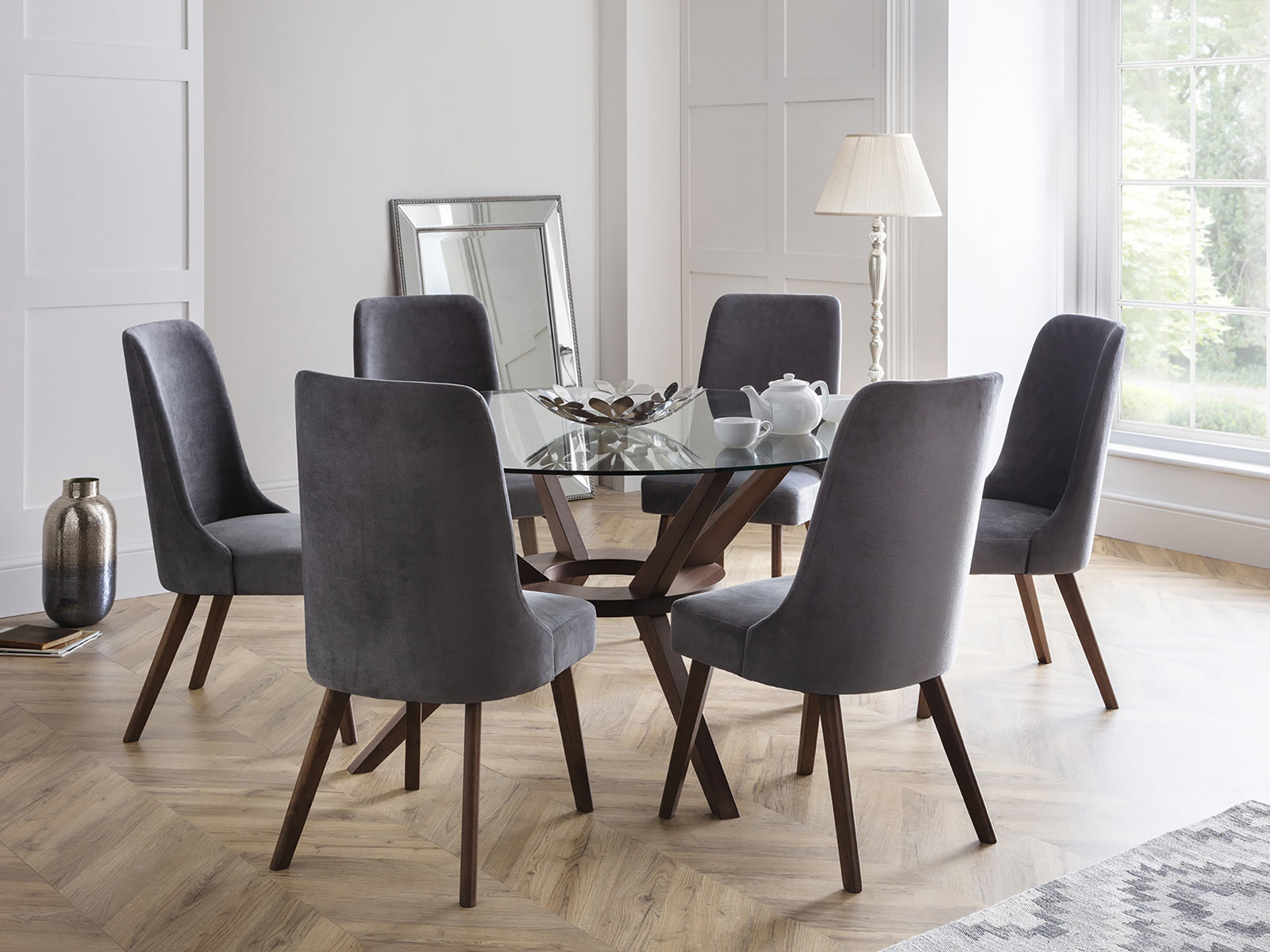 Julian Bowen Chelsea Round Glass Top Dining Table (140cm) From The ...